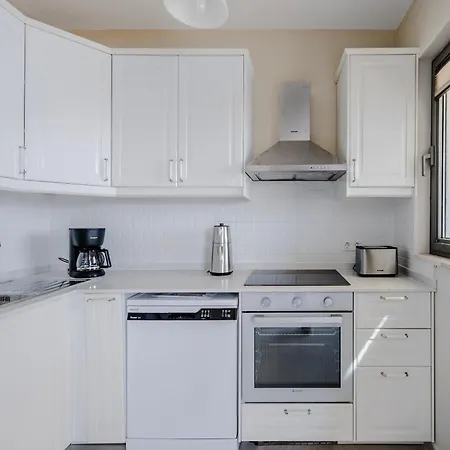 Вилла Pietroza *